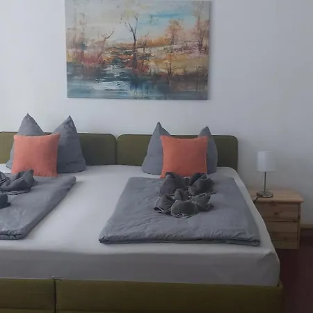 In Cottbus-klein Stroebitz Naehe Badesee Appartement