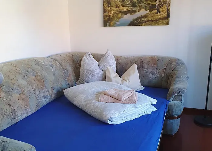 In Cottbus-klein Stroebitz Naehe Badesee Cottbus